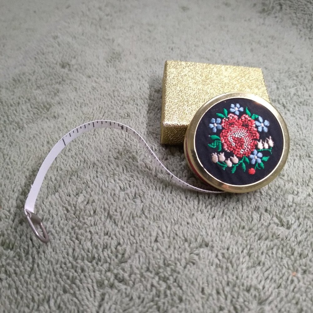 Collectable vintage German embroided tape measure